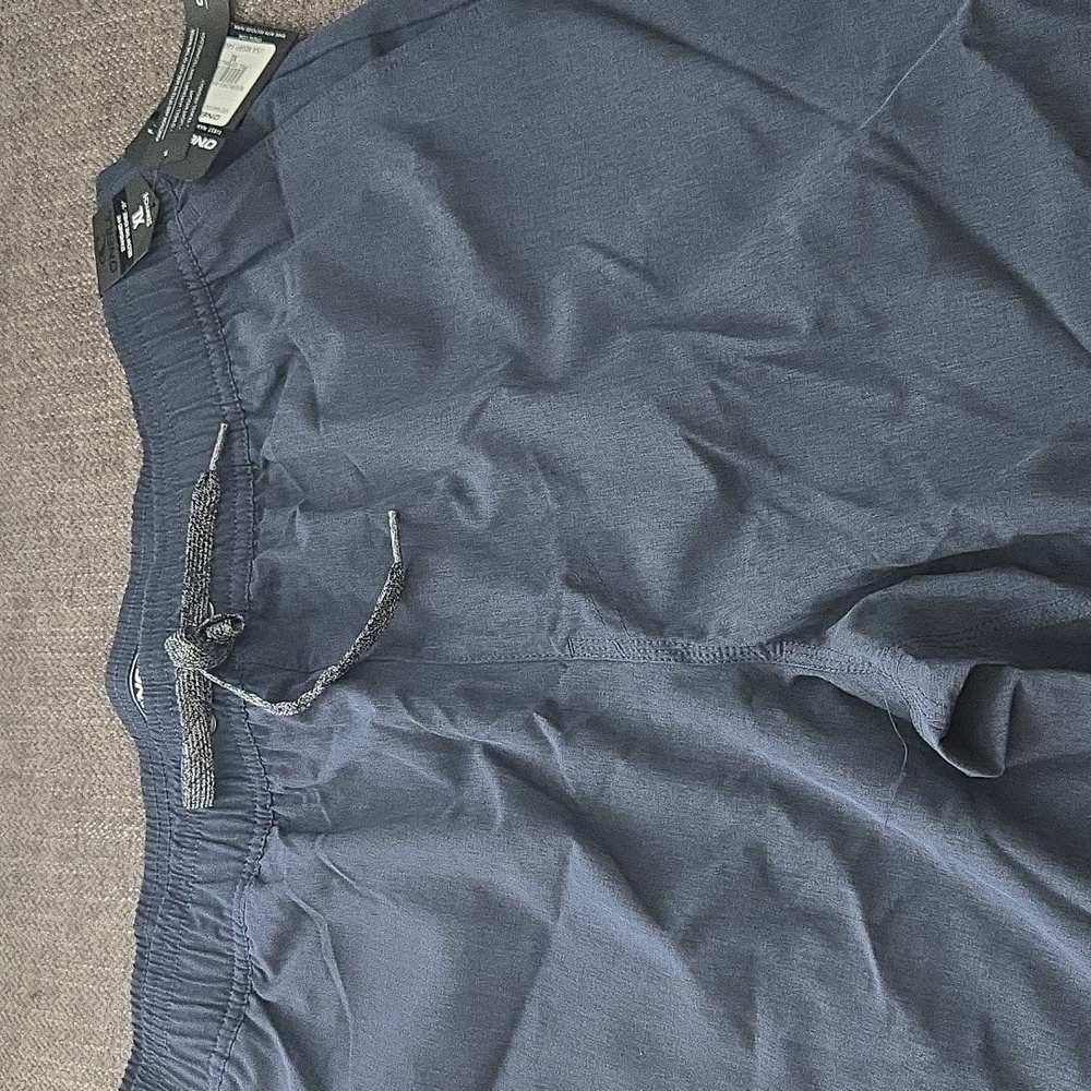 O’Neill reservior Elastic Waist stretch Below The  Knee 21" shorts swim